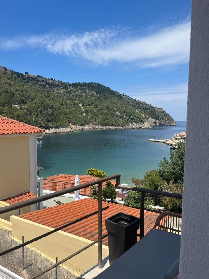 ホテル Vassilis Retreat アソス エクステリア 写真